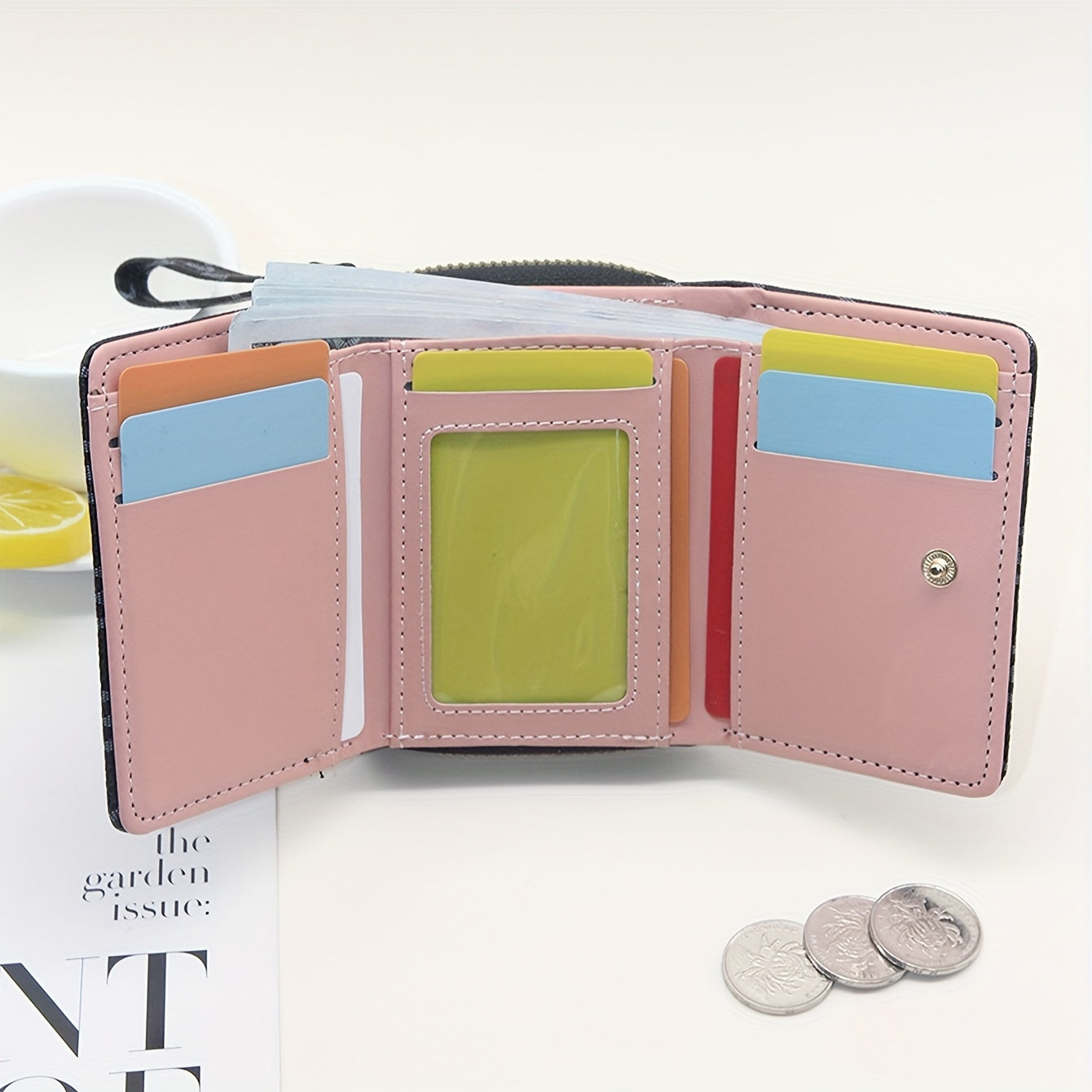 Classic designer letter printed three fold Women's wallet, casual style, fashionable Women's credit card holder - a high-quality gift for women