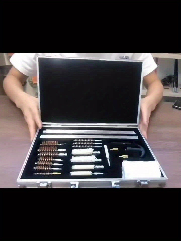 Gun Cleaning Suit Universal Gun Cleaner is suitable for shotguns, pistols, rifles, all guns with portable carrying cases, reinforced extension rods and steel wires, high-end double-headed brushes