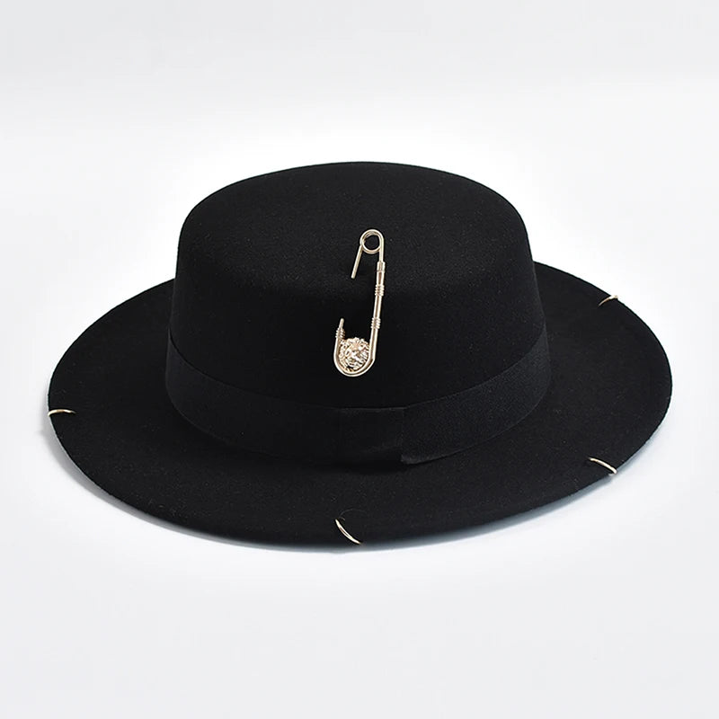 New Fashion Desige Fedora Hat For Women Men Metal Chain Decor Jazz Hat Party Church Caps