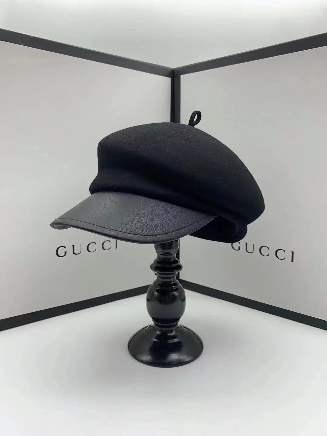2024 Party 100% Pure Wool Custom Autumn and Winter Beret Designer Wedding Ladies New Peaked Cap Banquet Cloche Top Hat Wholesale