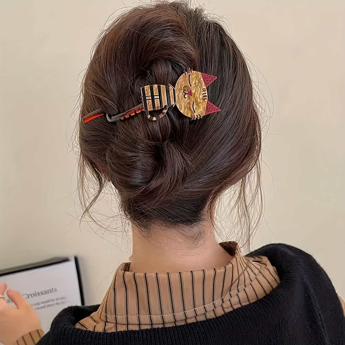 4pcs Cute Cartoon Cat Acrylic Hair Clips - Colorful Animal Print, Sweet Style Twist Barrettes for Women & Girls - Perfect Gift for Christmas, New Year, Valentine's Day