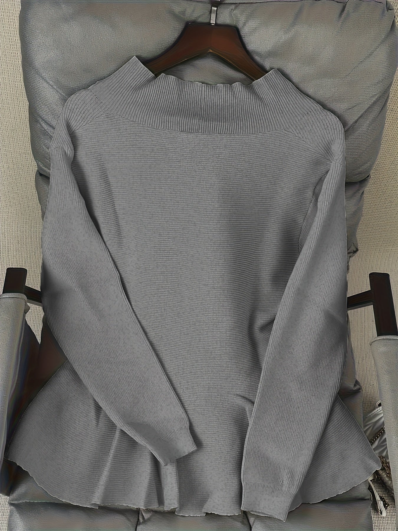 Visually V-Neck Cardigan - Solid Color, Thick Knit, Loose Fit, Warm, Viscose and Polyester Blend, Perfect for Fall/Winter