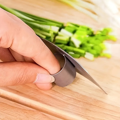 1pc Stainless Steel Finger Guard for Safe Slicing - Reusable Food-Safe Kitchen Cutting Protector, Durable Ergonomic Design for Onions, Carrots & Vegetables, Prevents Accidental Cuts, Manual Use
