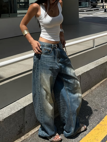 Vintage-Inspired Washed Blue Straight-Leg Jeans for Women - Casual Loose Fit, Versatile Denim Pants with Slash Pockets
