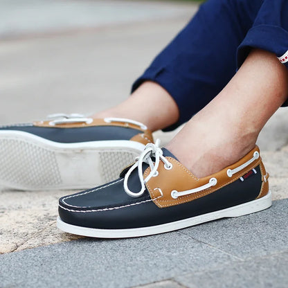 Male Classic Boat Shoes Leather Hot Sale New Men's Outdoor Walking Shoes Men Wedding Dress Shoes Lace-Up Fashion Men Loafers