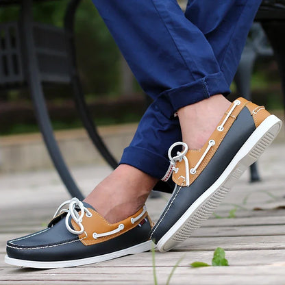 Male Classic Boat Shoes Leather Hot Sale New Men's Outdoor Walking Shoes Men Wedding Dress Shoes Lace-Up Fashion Men Loafers